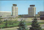 Kazakhstan-Postcard 1984-Alma-Ata-Dwelling-houses And Projecting Institutes At L.I.Brejnev Square. - Kazajstán