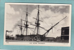 PORTSMOUTH  H.M.S.  VICTORY   -  BELLE CARTE  -   REAL PHOTOGRAPH  - ** A TUCK CARD - Portsmouth