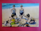 Hampton Beach NH  Children Sand Diggers  1950 Cancel   Ref 397 - Autres & Non Classés