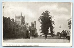 POSTCARD BRISTOL CATHEDRAL AND COLLEGE GREEN 1904 - Bristol