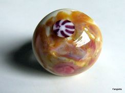 Bague Beige Rose Verre Filé Au Chalumeau Par Une Artiste Fileuse De Verre Pièce Unique Sur Anneau Réglable  Une Belle Ha - Anillos