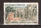 Timbre France Y&T N°1318a (02) Obl.  Médéa (variété : Monument Vert Olive). 1.00 F.  Cote Dallay 20,00 € - Usados