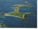 CPM     29      L ILE DE SEIN LES ECUEILS LES ROCHERS ET LE PHARE       VUE AERIENNE - Ile De Sein