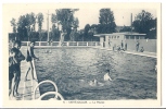 72  SAINT CALAIS   LA PISCINE  TRES BON ETAT VOIR SCAN - Saint Calais