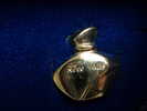 AVON PIN´S /BROCHE "REVE VOILE" + BOITE  LIRE !!! - Miniaturen Flesjes Dame (met Doos)