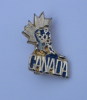 CANADA - Hockey On Ice Pin * Badge Hockey Sur Glace Sobre Hielo Su Ghiaccio Eishockey Ijshockey - Sports D'hiver