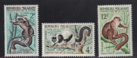 MADAGASCAR- Timbre N° 357 à 359- Neufs Avec Charnière - Apen