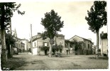 Cadalen.La Place De L´Oulmet. - Cadalen