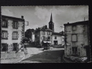 MANZAT (Puy-de-Dôme) - Quatre Routes - La Fontaine - Commerce - Animée - Voyagée - Manzat