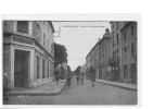 42 // FEURS  Rue De La République   Crédit Lyonnais à Gauche, Banque @ - Feurs