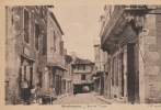 ( CPA 47 )  MONFLANQUIN  /  Rue De L' Union  - - Monflanquin