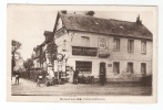 CPA - 76 - Seine Maritime - Hautot Sur Mer - Belle Animation Pompe à Essence épicerie Lormier Pub Chocolat Peu Commune - Andere & Zonder Classificatie