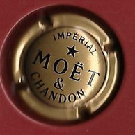 MOËT ET CHANDON  N° 224 A Et 224 B - Moet Et Chandon