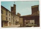 CPSM BLESLE, LA HALLE AUX BLES ET LA TOUR DU CHATEAU DES MERCOEUR, RENAULT 10 ? HAUTE LOIRE 43 - Blesle