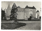 Ainay-le-Vieil (18) :Le Château En 1950. - Ainay-le-Vieil