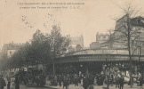 ( CPA 75 )  PARIS 17 ème  /  Les Magasins De L'Economie Ménagère - Avenue Des Ternes Et Avenue Niel - - Arrondissement: 17