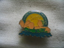 Pin´s Des 30 Ans Du Stade Nautique De MULHOUSE En 1992 - Natation