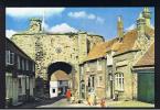 RB 838 - Postcard - The Landgate Rye Sussex - Rye