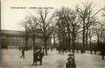 92 - VANVES - Lycée Michelet - La Cour Des Petits - Récréation - Vanves