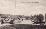 8634      LAROCHE      Le Pont Du Canal Et Les Péniches    Non écrite - Laroche Saint Cydroine