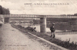 8637      LAROCHE      Les Ponts De Charmoy Et Du Chemin De Fer    Pêcheurs A La Ligne   Circulée   1906 - Laroche Saint Cydroine