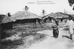 ZANZIBAR Rue Village Habitations Et Types Indigènes Animation - Non Classés