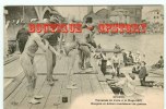 NATATION En 1907 - Bougoin Et Altiéri S'enduisent De Graisse Avant Le Départ - Traversée De Paris à La Nage - Dos Scané - Natation