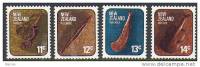 Timbre(s) Neuf(s)** New Zeland, N°675-8, 1976,artisanat,arme En Forme De Violon,massue,flûte.. - Nuevos