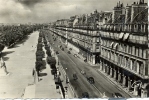 75 . PARIS    .RUE DE RIVOLIE ET JARDIN DES TUILERIES - Lots, Séries, Collections