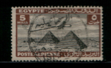 EGYPT / 1933 / AIRMAIL / AIRPLANE / HANDLEY PAGE H.P.42 OVER PYRAMIDS / POST MARK / ISMAELIA / VF USED - Oblitérés