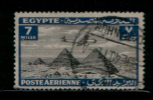 EGYPT / 1933 / AIRMAIL / AIRPLANE / HANDLEY PAGE H.P.42 OVER PYRAMIDS / POST MARK / DAMANHUR / VF USED . - Usados