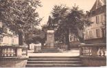 + MUSSIDAN - Place  Et  Monument  Général  Beaupuy - Mussidan