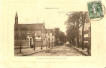 Chateauroux Avenue De Déols Le Lycée ,défilé!!!! Voie De Tram 1909 - Chateauroux