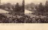 Hautes-Pyrénées - Lourdes - Passage Du Saint-sacrement Au Milieu Des Malades - Stereoscope Cards