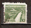 Timbre Inde République Y&T N° 698 Oblitéré. 10 P. Cote : 0.20 € - Gebruikt