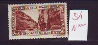 FRANCE. TIMBRE. CINDERELLA. VIGNETTE. BELLE FRANCE. PARIS.............GORGES DU TARN - Tourism (Labels)