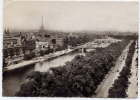 PARIS 7° , La Vallée De La Seine Vers La Tour Eiffel , 1946 - La Seine Et Ses Bords