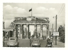 BERLIN - BRANDENBURGER TOR - SEKTORENGRENZE - POLIZEI-POLICE CONTROL-CARS - 2PICS *(ger844) - Brandenburger Tor