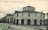 CPA 63 AMBERT L HOTEL DE VILLE 1924 - Ambert