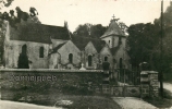 L'Eglise  Semi-moderne - Flins Sur Seine