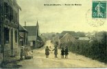 53 - GREZ EN BOUERE - Route De Meslay, Enfant - Crez En Bouere