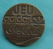 Pin´s Badge Pin Coca Cola Jeu Adidas - Coca-Cola