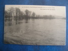 CPA..LA BANLIEU PARISIENNE INONDEE CRUE 1910..VUE PRISE DU PONT DE CHATOU....NON ECRITE - Chatou