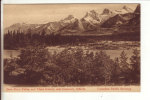 CPA  (Canada): Bow River Valley And Three Sisters, Near Canmore, Alberta.  Canadian Pacific Railway - Autres & Non Classés