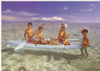 ENFANTS DE TAHITI SUR PIROGUE   ,    COLORISEE  REF 26162 - Polynésie Française