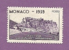 MONACO TIMBRE N° 197 NEUF AVEC CHARNIERE JEUX UNIVERSITAIRES LE STADE LOUIS II ET LE ROCHER - Unused Stamps