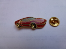 Auto Ferrari , Dimensions : 13 X 35 Mm , En époxy , Fond Doré , Verso Quadrillé , Signé BI - Ferrari