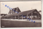 CHATILLON SUR CHALARONNE LES HALLES ET L'EGLISE - Châtillon-sur-Chalaronne