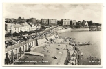 Clevedon (Royaume-Uni,  Angleterre, Somerset Nord) : Promenade And Beach In 1945 (lively) REAL PHOTOGRAPH. - Andere & Zonder Classificatie