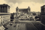 CP ITALIENNE  DENTELEE  /PLACE  VENEZIA  A ROME  /  MONUMENT A VICTOR EMMANUEL II - Orte & Plätze